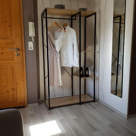 Ferienwohnung - Studio Mit Stadtblick Grebendorf